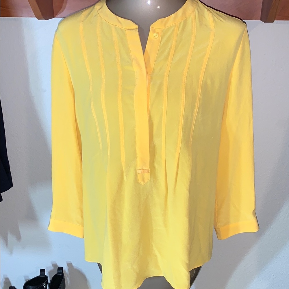 Yellow Women's Top size Medium